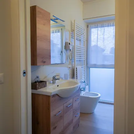 Appartement Gelsomino - Radice Comfort - Leonardo, Mxp & Laghi